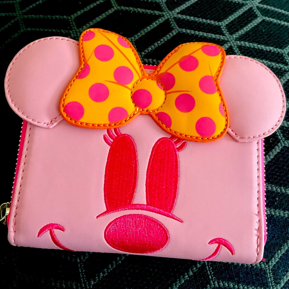 Oh My! Glow in the Dark Mini mouse ghost Loungefly wallet NWT